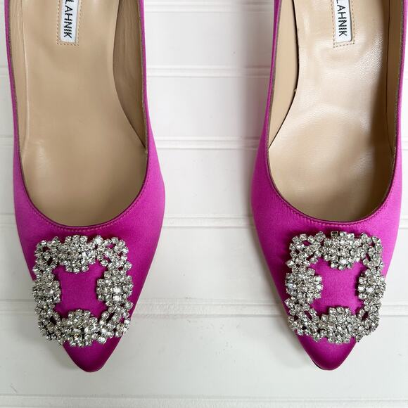 Manolo Blahnik Hangisi 70 Magenta Purple Satin Crystal Buckle Pumps Heels 41 - Picture 3 of 9